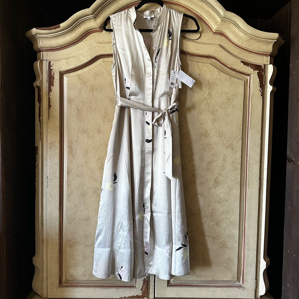 NWT Equipment Femme Clevete Cream Floral Maxi Dress 100% silk